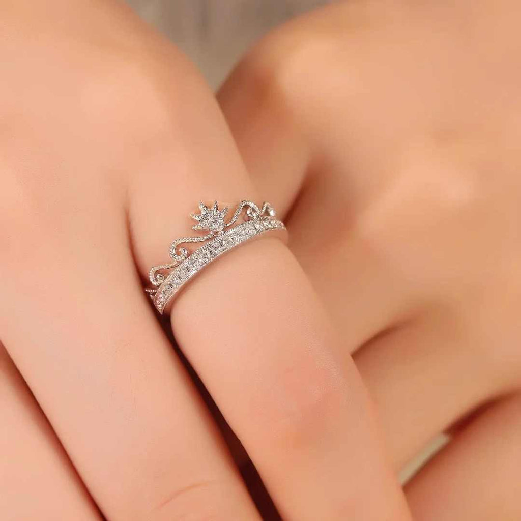 S925 Sterling Silver Moissanite Small Crown Ring