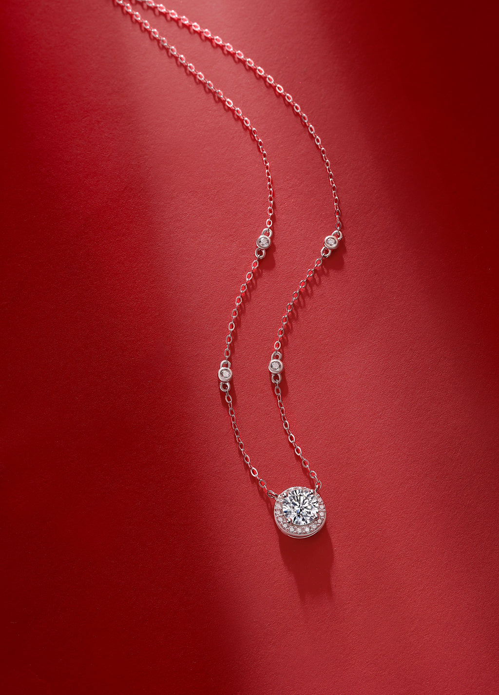 Twinkling Starlight Moissanite Necklace — Platinum-Plated S925 Silver