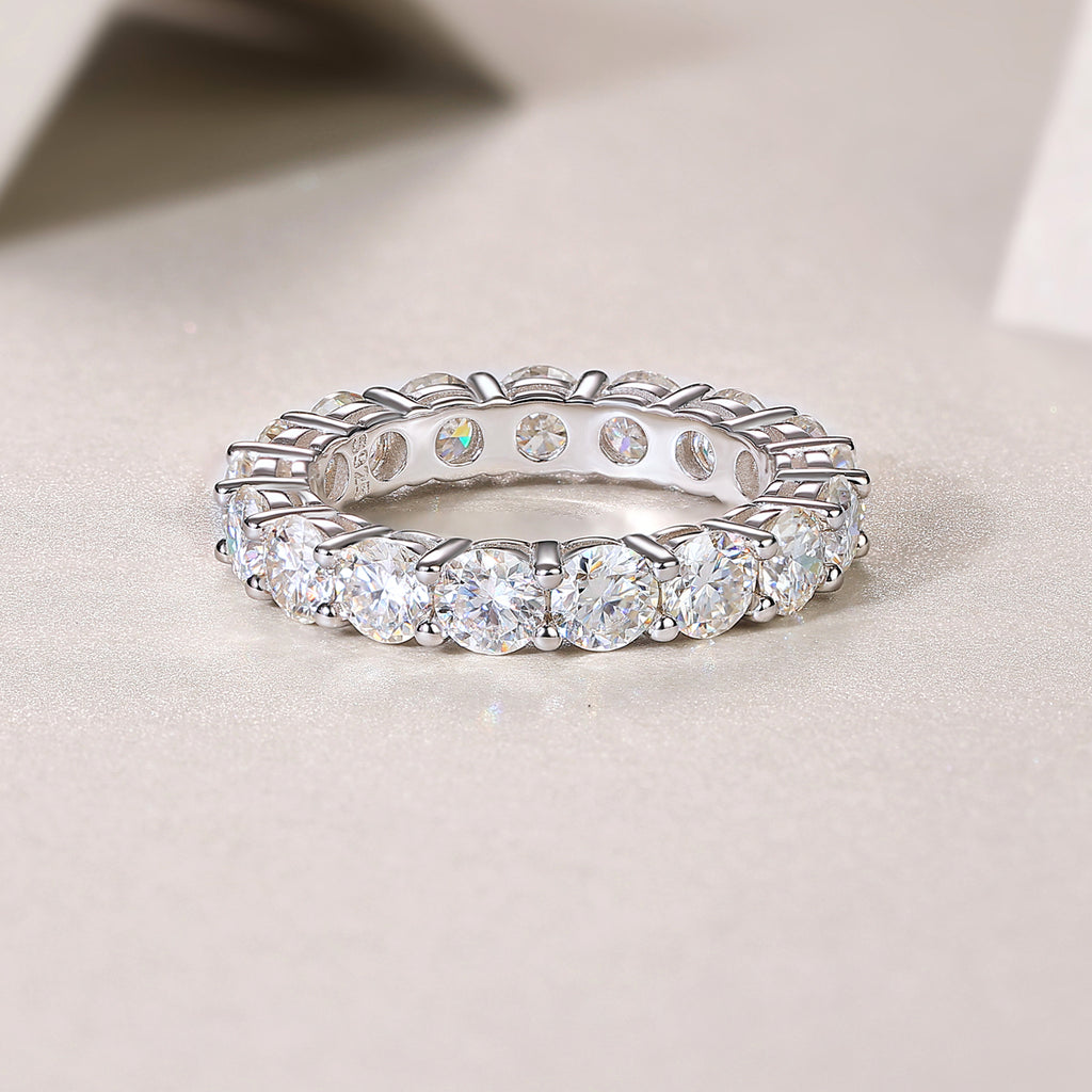 Starlight – Moissanite Eternity Band (S925 Silver)