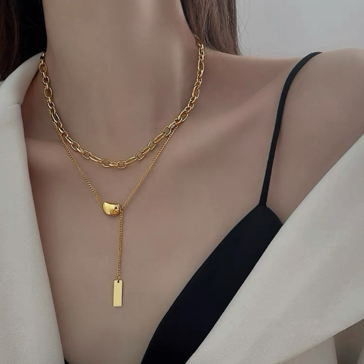 Beautiful Ring Buckle Lentil Pea Necklace