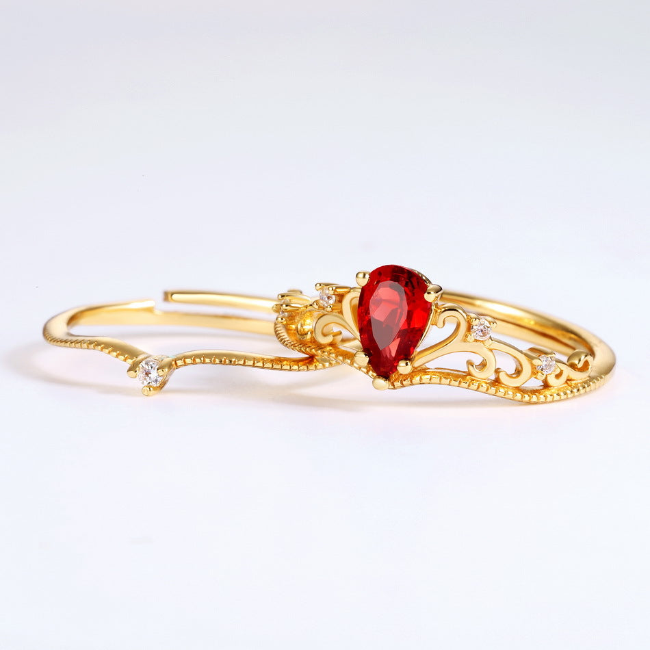 Garnet 14K Gold Vintage Crown Ring