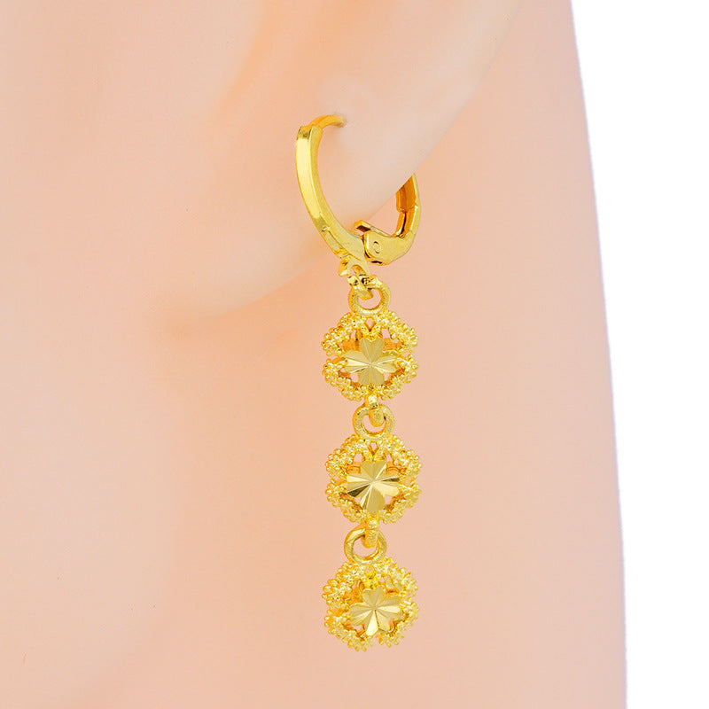 Brass Plated Gold Heart-shaped Earrings Lady Temperament Jewelry