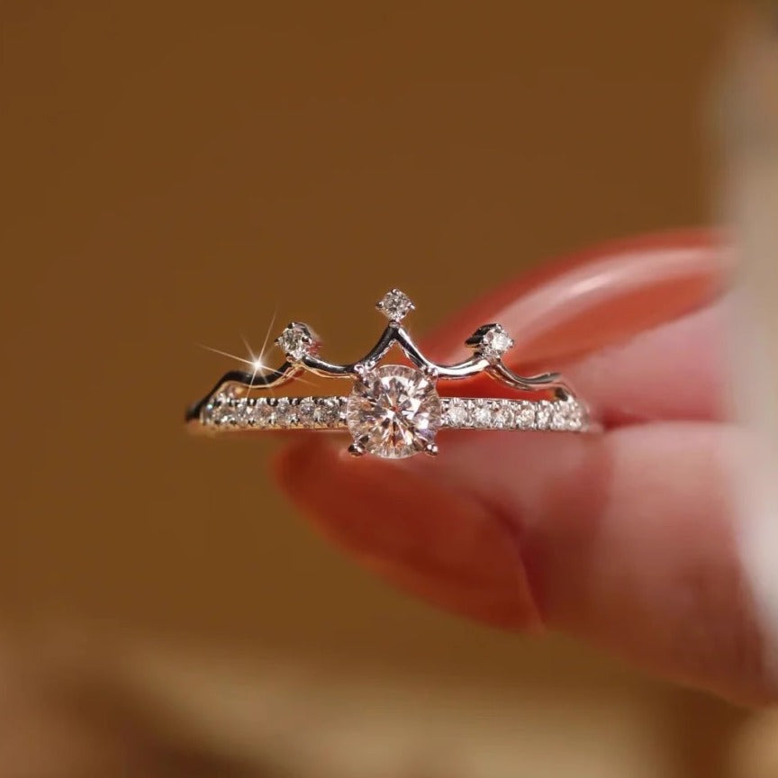 S925 Sterling Silver Moissanite Small Crown Ring