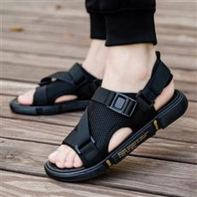 Maricel Long Gold On Black Background / 39 Men's Beach Sandals For Driving