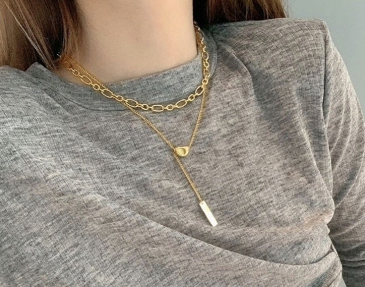 Beautiful Ring Buckle Lentil Pea Necklace