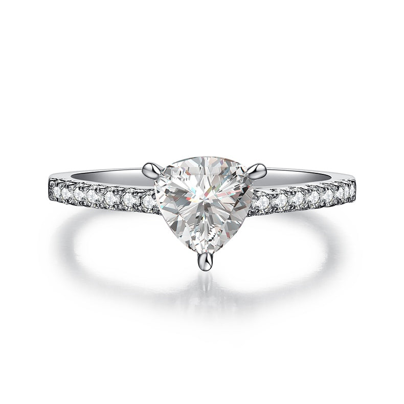 Trinity Glow – Triangle Moissanite Ring (S925 Silver)