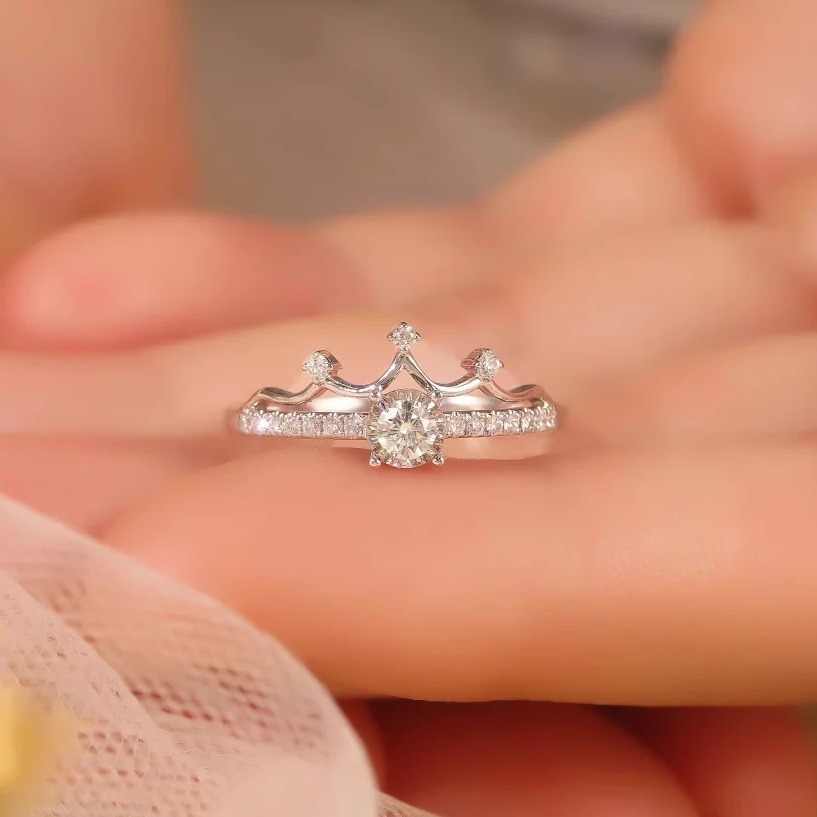 S925 Sterling Silver Moissanite Small Crown Ring