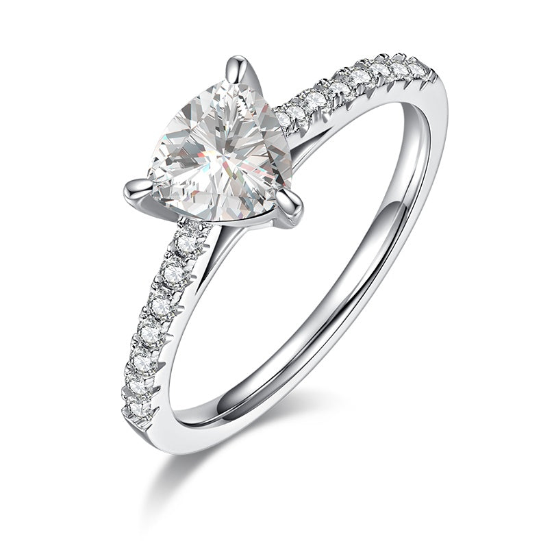 Trinity Glow – Triangle Moissanite Ring (S925 Silver)