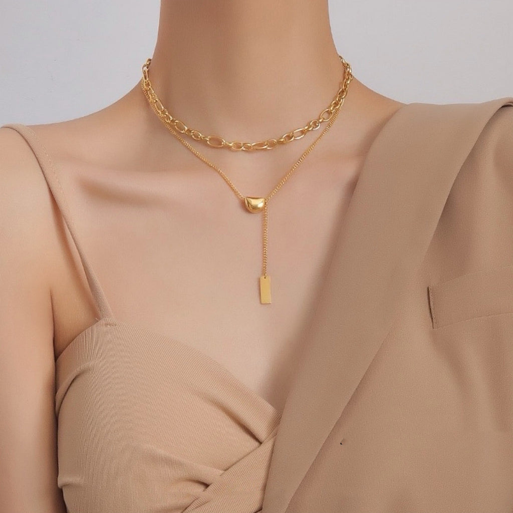 Beautiful Ring Buckle Lentil Pea Necklace